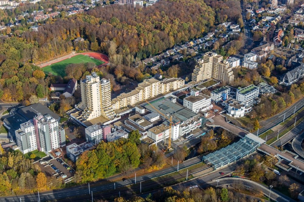 Luftaufnahme Bochum - Einkaufs- Zentrum Uni-Center im Ortsteil Querenburg in Bochum im Bundesland Nordrhein-Westfalen, Deutschland