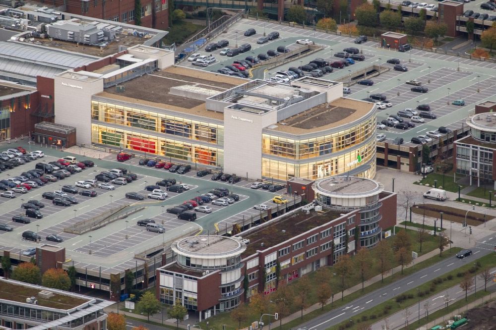 Luftaufnahme Oberhausen - Einkaufszentrum CentrO mit dem fertigen Anbau Peek und Cloppenburg in Oberhausen im Ruhrgebiet im Bundesland Nordrhein-Westfalen