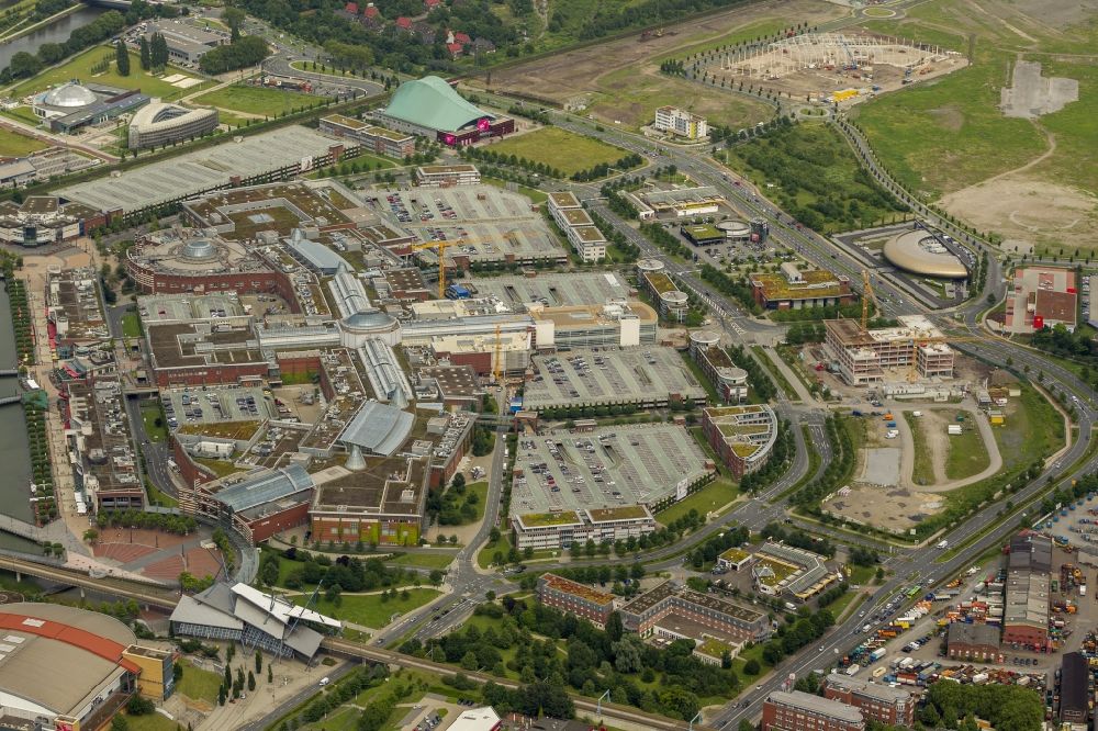 Luftbild Oberhausen - Einkaufszentrum CentrO mit dem fertigen Anbau Peek und Cloppenburg in Oberhausen im Ruhrgebiet im Bundesland Nordrhein-Westfalen