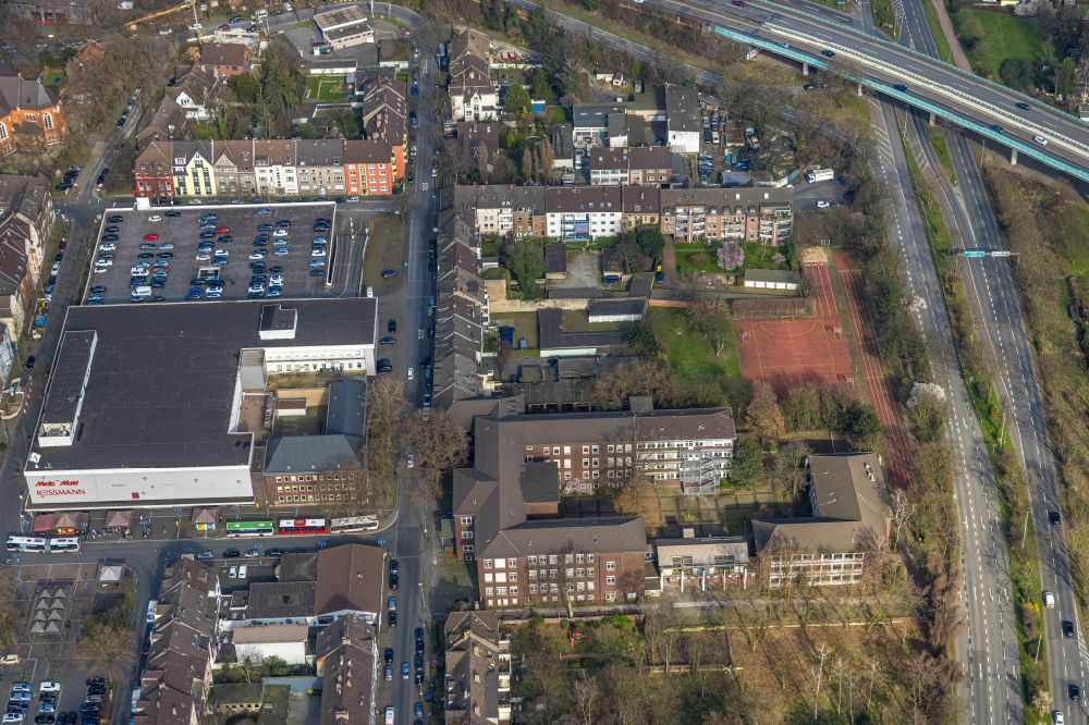 Luftaufnahme Duisburg - Elektronik - Fachmarkt in Duisburg im Bundesland Nordrhein-Westfalen