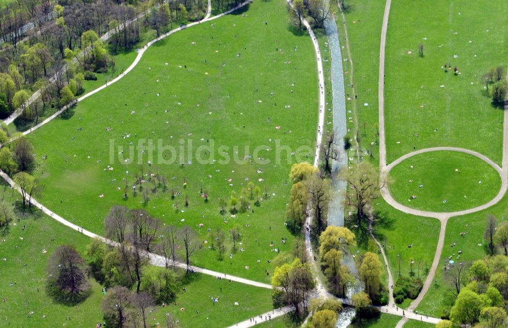 Luftbild München - Englischer Garten in München im Bundesland Bayern