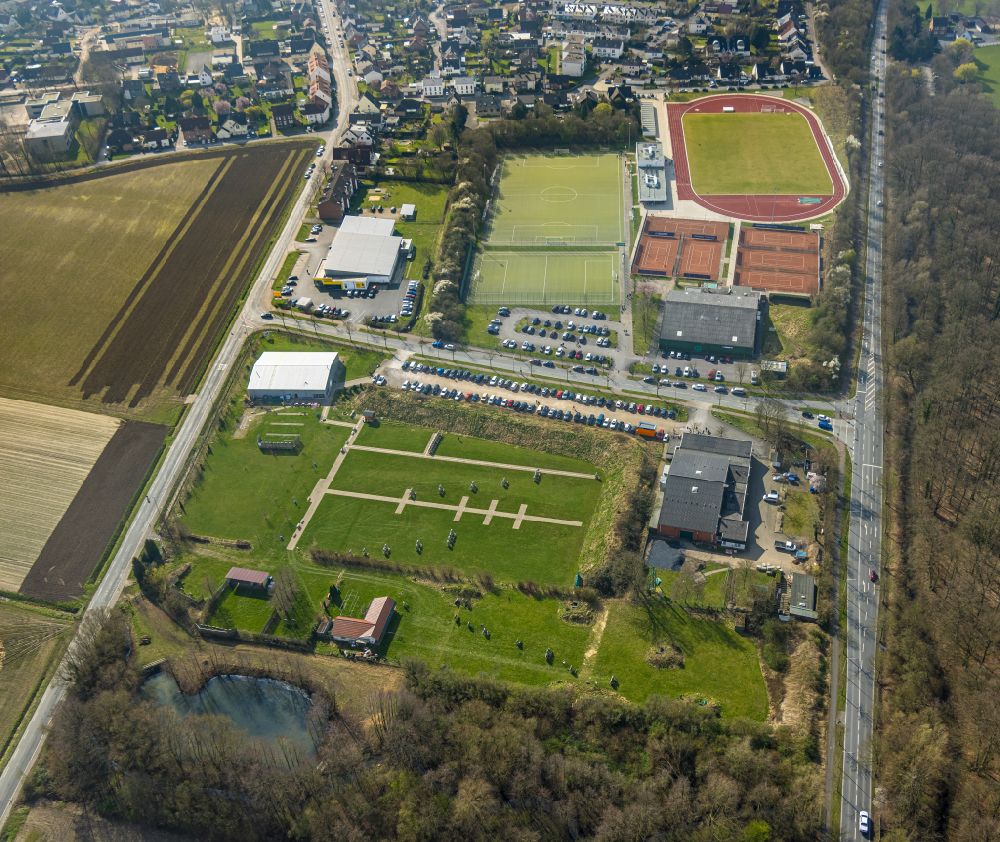 Hamm von oben - Ensemble der Sportplatzanlagen des Bogenschießplatz des HSC-Bogensportzentrum in Hamm im Bundesland Nordrhein-Westfalen, Deutschland