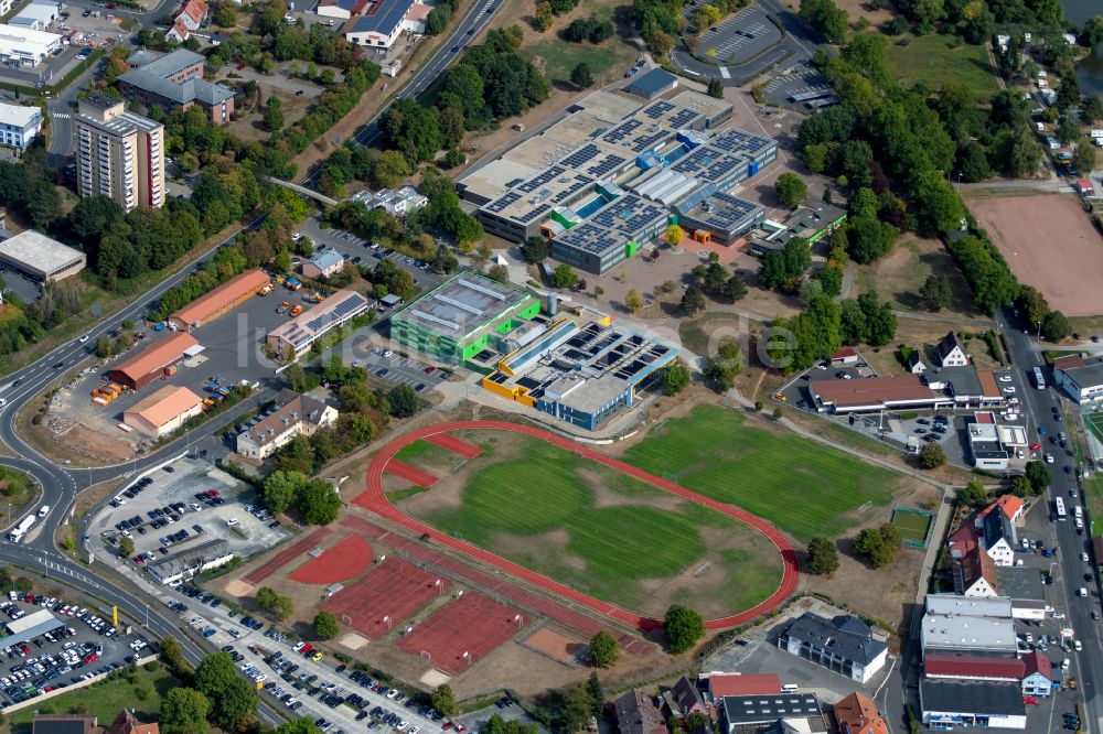 Luftaufnahme Lohr am Main - Ensemble der Sportplatzanlagen in Lohr am Main im Bundesland Bayern, Deutschland