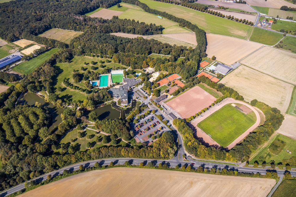 Luftaufnahme Pelkum - Ensemble der Sportplatzanlagen im Selbachpark in Pelkum im Bundesland Nordrhein-Westfalen, Deutschland