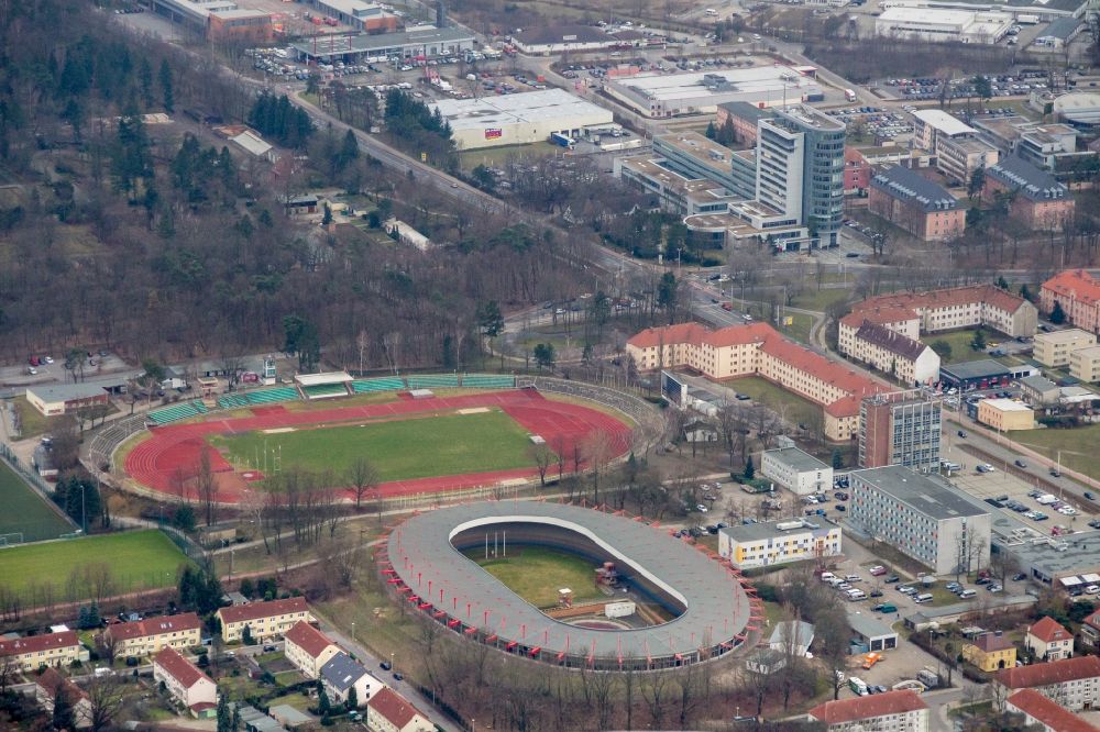 Cottbus von oben - Ensemble der Sportplatzanlagen Sportzentrum in Cottbus im Bundesland Brandenburg