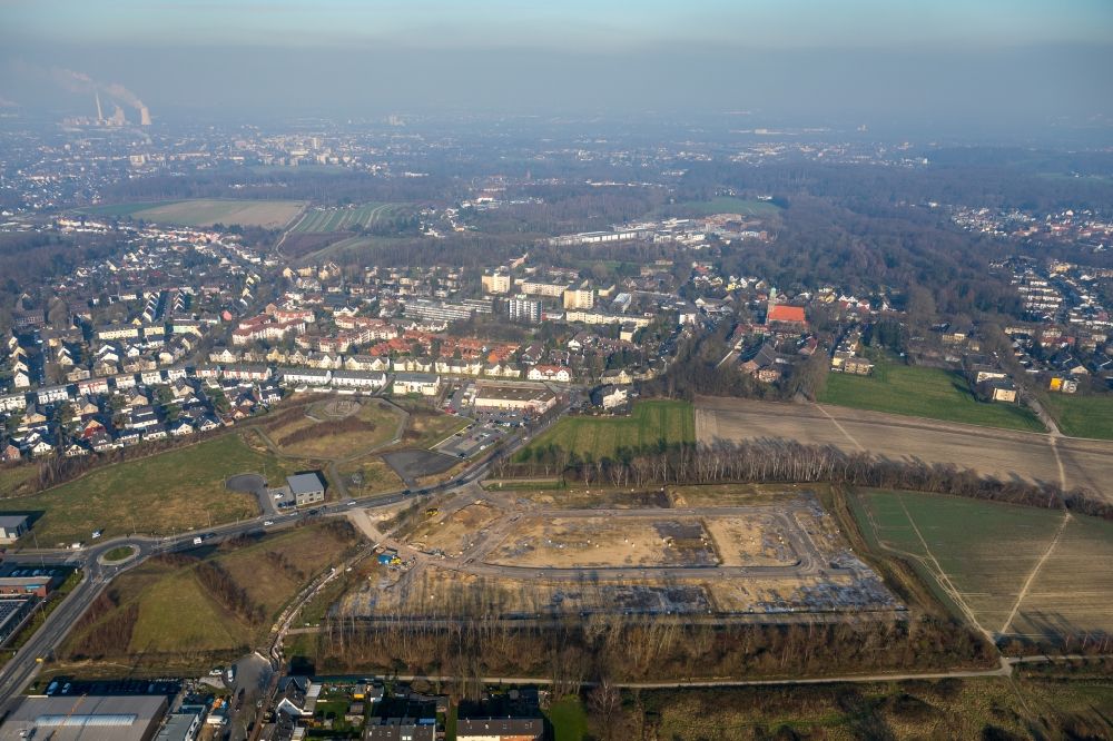 Bochum von oben - Entwicklungsgebiet und Bauland- Brache an der Marie-Luise-Tanski-Straße im Gewerbepark Hiltrop in Bochum im Bundesland Nordrhein-Westfalen, Deutschland