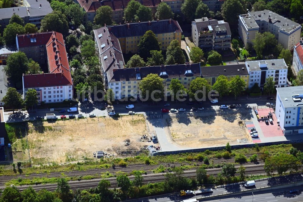 Luftaufnahme Berlin - Entwicklungsgebiet und Bauland- Brache im Ortsteil Steglitz in Berlin, Deutschland
