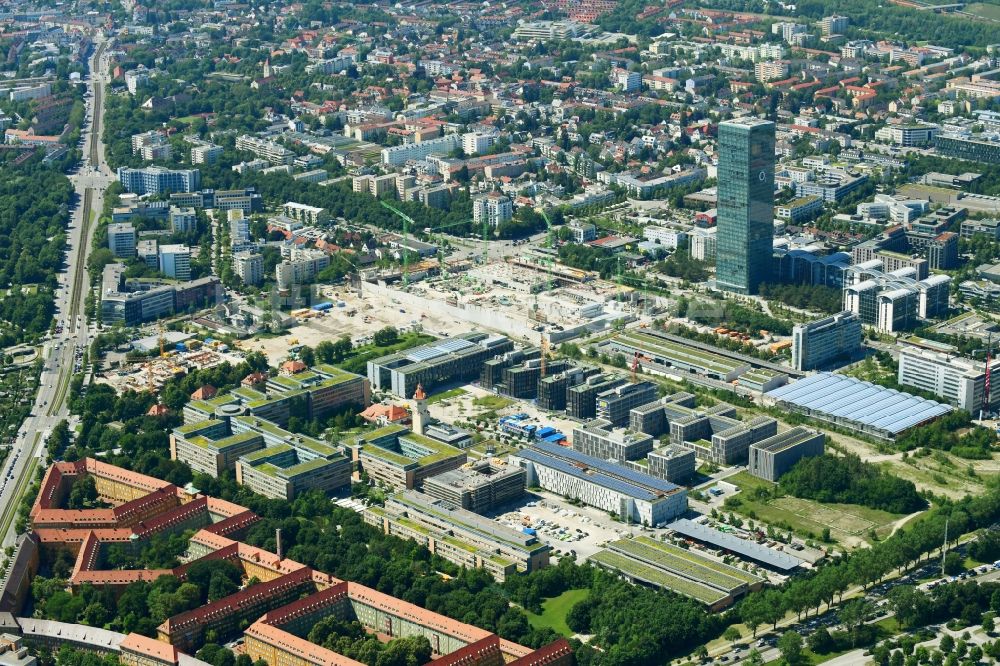 München aus der Vogelperspektive: Entwicklungsgebiet mit Baustellen im Ortsteil Moosach in München im Bundesland Bayern, Deutschland