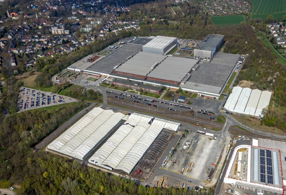 Bochum von oben - Entwicklungsgebiet des ehemaligen Industrie- und Gewerbegebiet der Opel-Flächen in Bochum im Bundesland Nordrhein-Westfalen, Deutschland