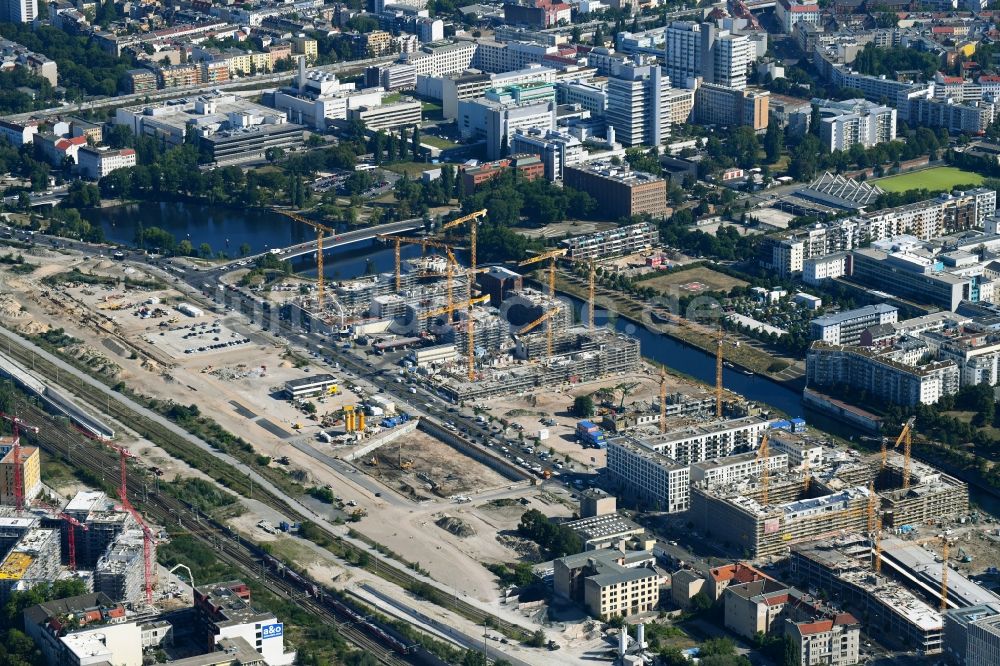 Berlin aus der Vogelperspektive: Entwicklungsgebiet der Europa City entlang der Heidestraße im Ortsteil Moabit in Berlin, Deutschland