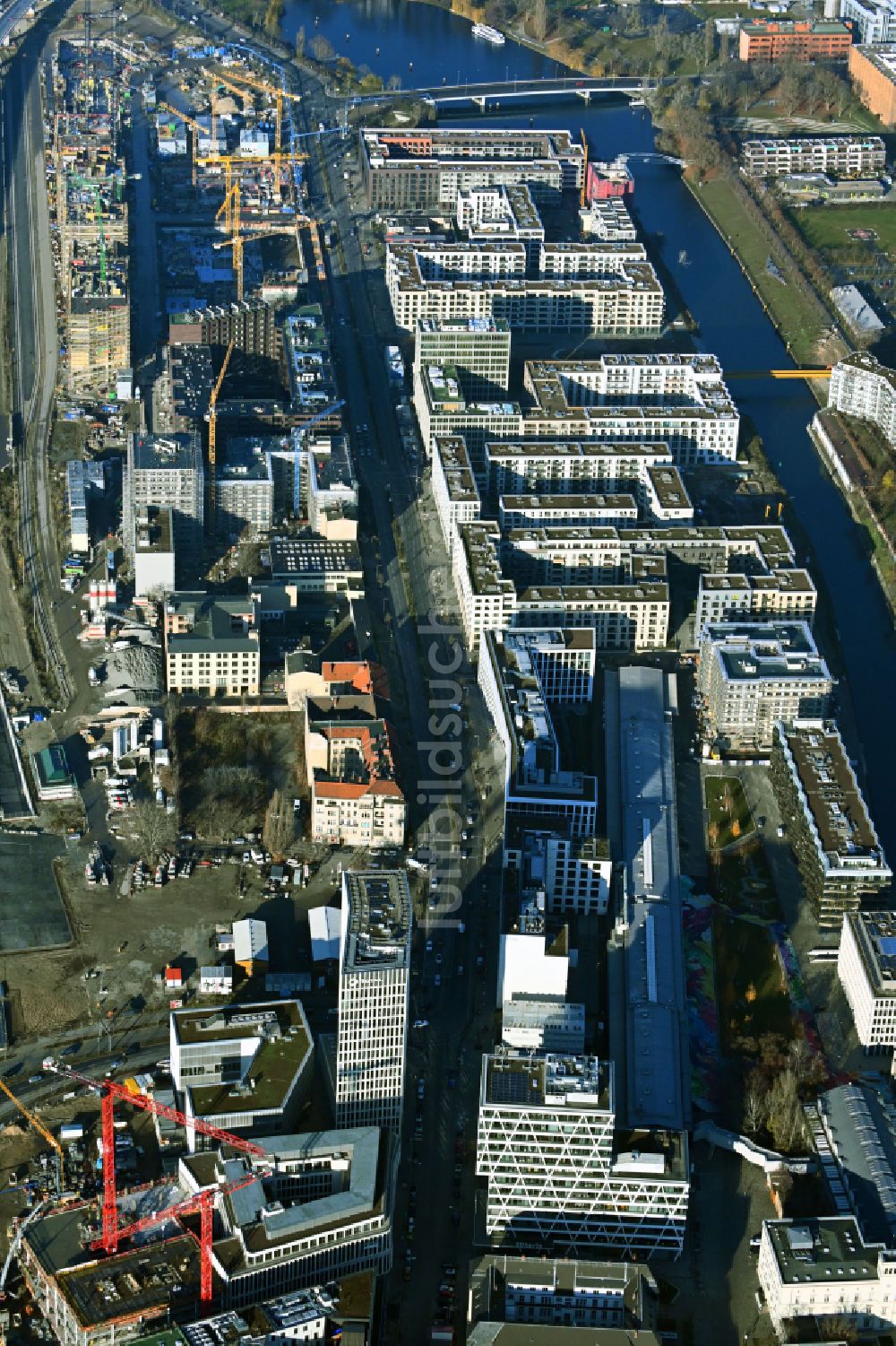 Berlin aus der Vogelperspektive: Entwicklungsgebiet der Europa City im Ortsteil Moabit in Berlin, Deutschland
