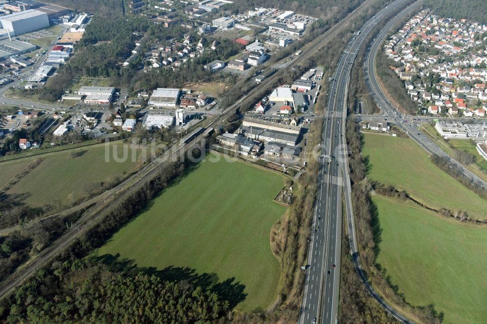 Luftbild Darmstadt - Entwicklungsgebiet der Industriebrache Pfungstädter Straße an den Wiesen am Flußverlauf der Modau entlang der Autobahn BAB A5 und der Bundesstraße B462 in Darmstadt im Bundesland Hessen
