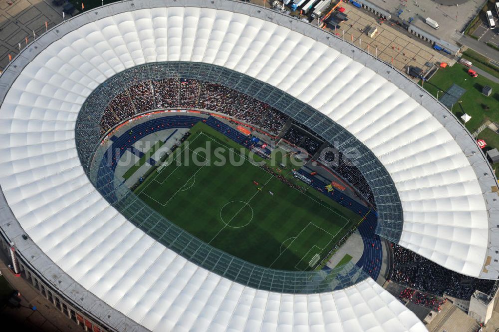 Luftbild Berlin - Eröffnungsspiel der Fußball-Weltmeisterschaft der Frauen 2011 im Berliner Olympiastadion