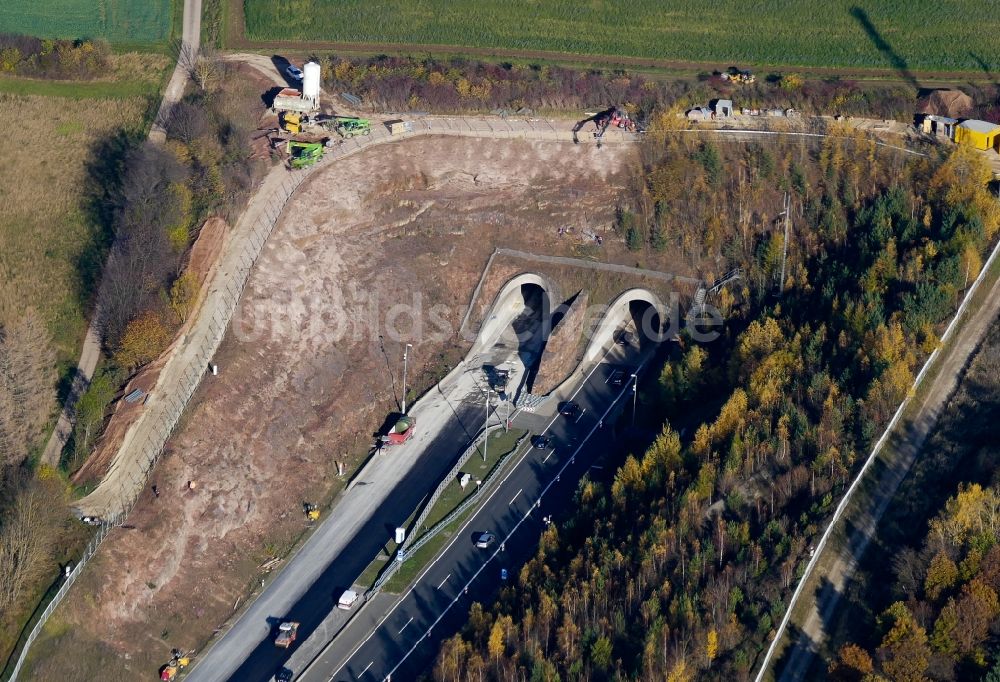 Luftaufnahme Friedland - Erneuerung des Autobahn- Tunnelbauwerk Heidkopftunnel der BAB A38 in Friedland im Bundesland Niedersachsen, Deutschland
