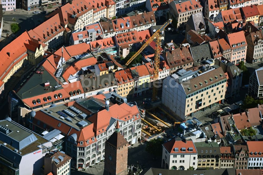 Luftaufnahme Nürnberg - Erweiterungs- Baustelle am Gebäudekomplex des Einkaufszentrum der Wöhrl AG im Ortsteil Altstadt - Sankt Lorenz in Nürnberg im Bundesland Bayern, Deutschland