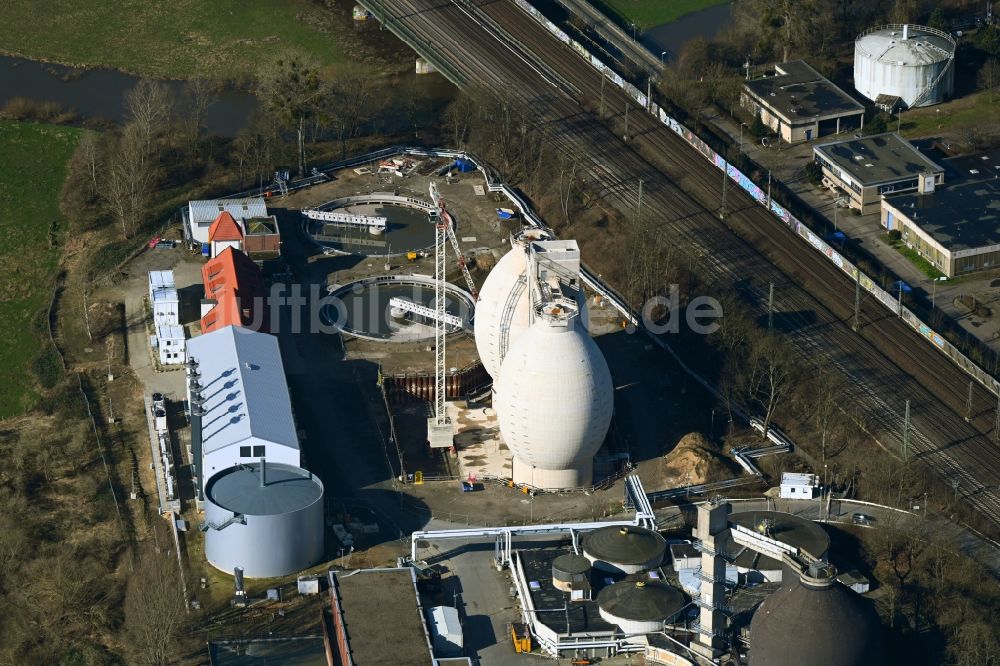 Luftaufnahme Hannover - Erweiterungs Baustelle Klärwerk Herrenhausen in Hannover im Bundesland Niedersachsen, Deutschland