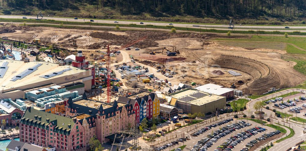 Luftbild Rust - Erweiterungs Baustelle am WASSERPARK der Freizeiteinrichtung Europa-Park in Rust im Bundesland Baden-Württemberg