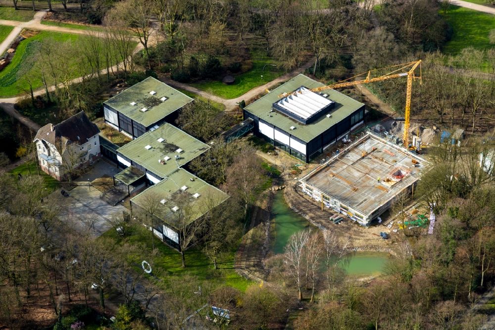 Luftbild Bottrop - Erweiterungs- Neubau- Baustelle am Museums- Gebäude- Ensemble Josef Albers Museum Quadrat in Bottrop im Bundesland Nordrhein-Westfalen, Deutschland