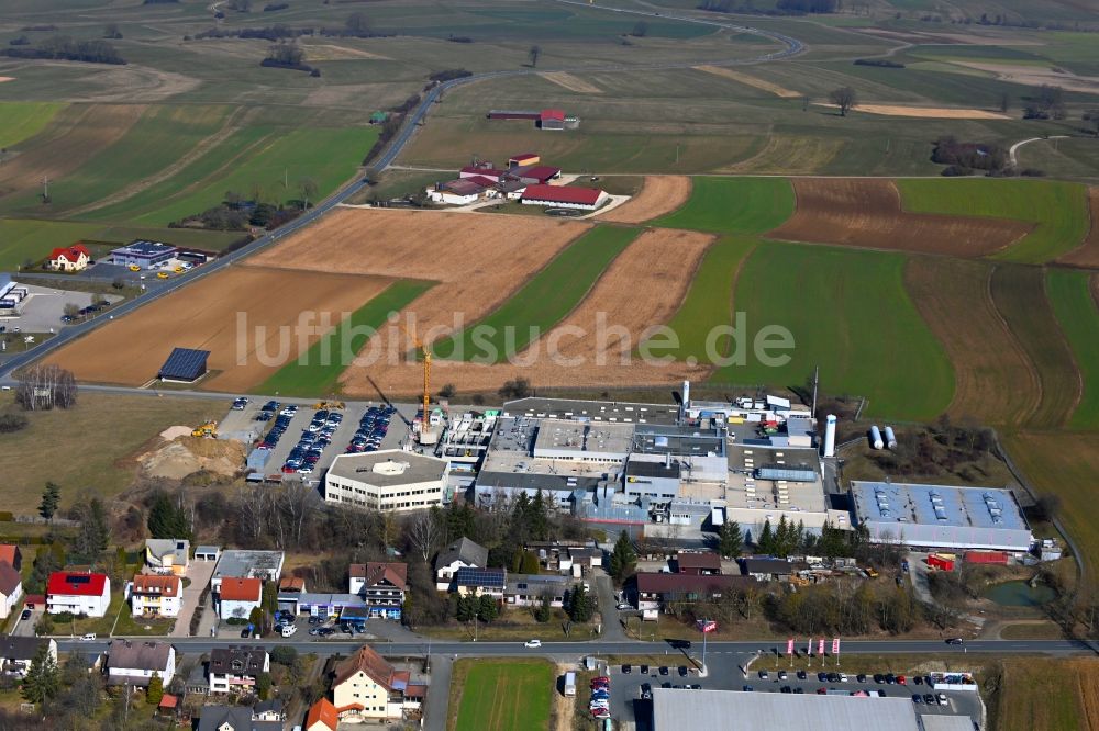 Mistelgau aus der Vogelperspektive: Erweiterungs - Neubau - Baustelle auf dem Werksgelände Kennametal GmbH & Co. KG in Mistelgau im Bundesland Bayern, Deutschland