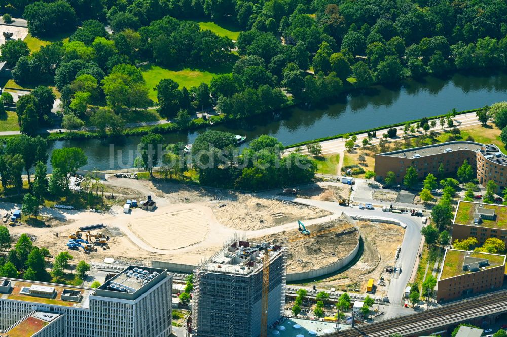 Luftaufnahme Berlin - Erweiterungsbau des Regierungsgebäude - Bundeskanzleramt - im Ortsteil Moabit in Berlin, Deutschland