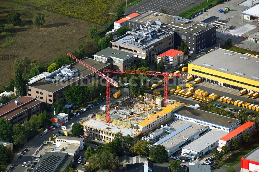 Luftbild Berlin - Erweiterungsbaustelle am Werksgelände der Berliner Stadtreinigungsbetriebe im Ortsteil Britz in Berlin, Deutschland