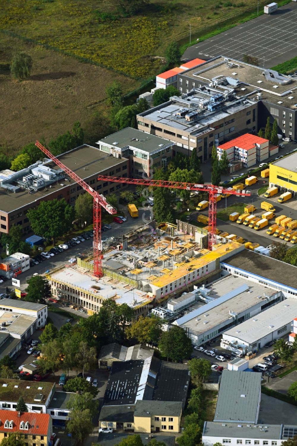 Luftaufnahme Berlin - Erweiterungsbaustelle am Werksgelände der Berliner Stadtreinigungsbetriebe im Ortsteil Britz in Berlin, Deutschland