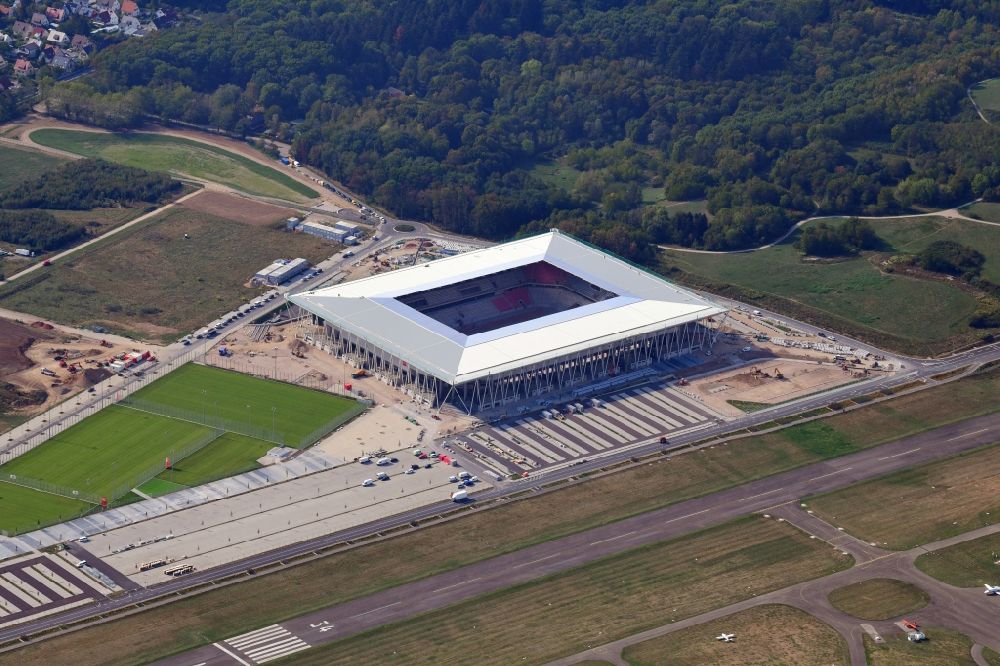 Luftbild Freiburg im Breisgau - Europa-Park-Stadion im Ortsteil Brühl in Freiburg im Breisgau im Bundesland Baden-Württemberg, Deutschland