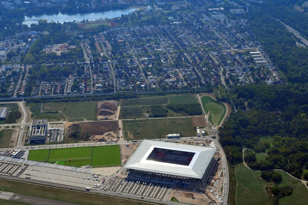 Luftaufnahme Freiburg im Breisgau - Europa-Park-Stadion im Ortsteil Brühl in Freiburg im Breisgau im Bundesland Baden-Württemberg, Deutschland