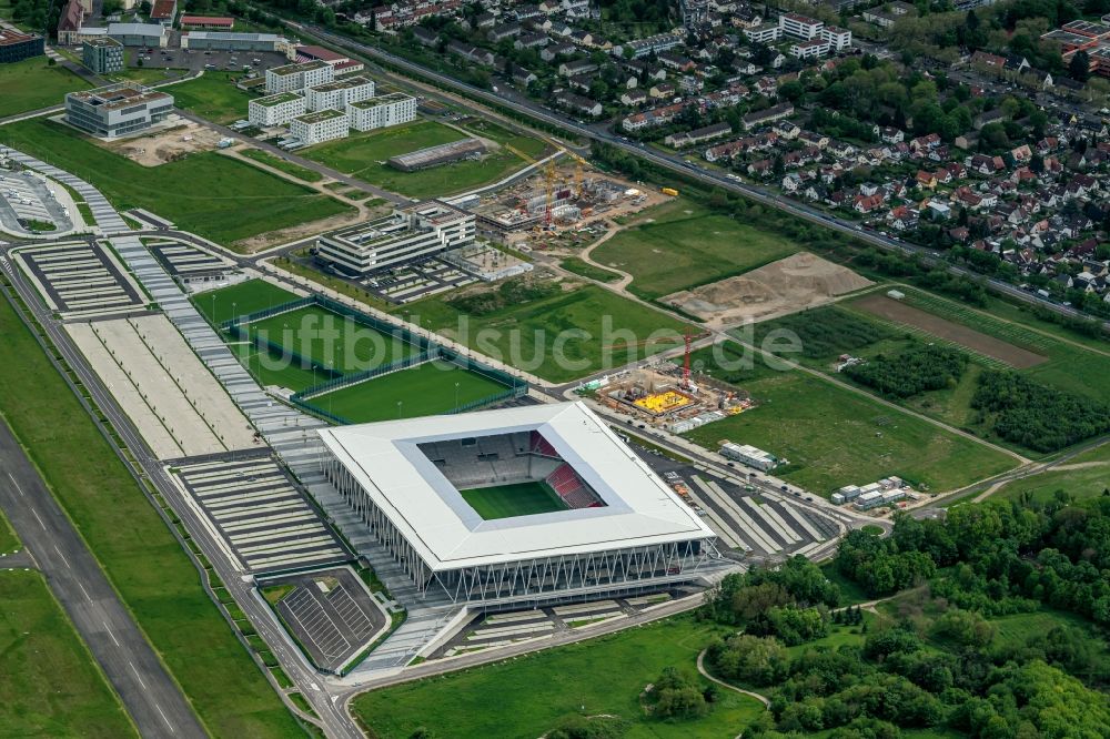 Luftaufnahme Freiburg im Breisgau - Europa-Park-Stadion im Ortsteil Brühl in Freiburg im Breisgau im Bundesland Baden-Württemberg, Deutschland