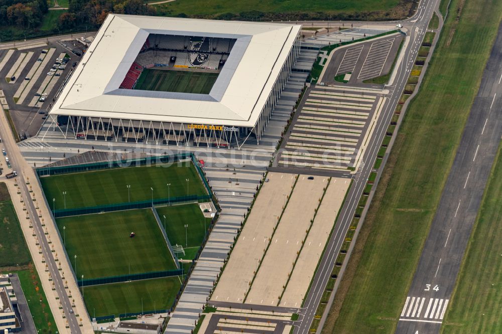 Luftbild Freiburg im Breisgau - Europa-Park-Stadion im Ortsteil Brühl in Freiburg im Breisgau im Bundesland Baden-Württemberg, Deutschland