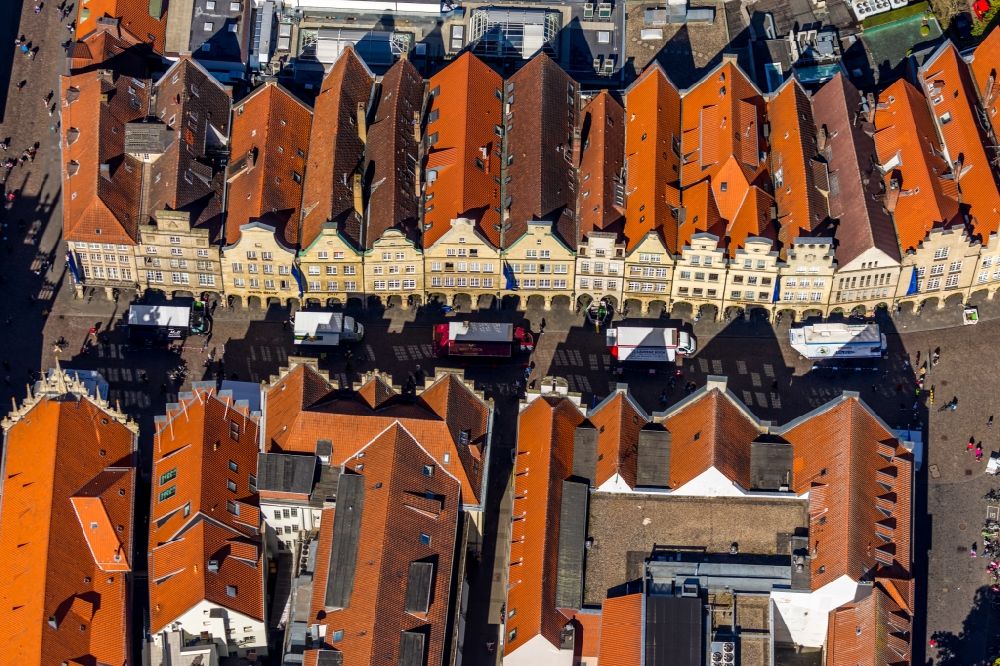 Luftaufnahme Münster - Fachwerkhaus- und Mehrfamilienhaus- Wohngebiet im Ortsteil Altstadt in Münster im Bundesland Nordrhein-Westfalen, Deutschland