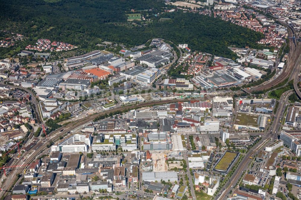 Stuttgart von oben - Fahrzeugbau- Werksgelände der Robert Bosch GmbH im Ortsteil Siegelberg in Stuttgart im Bundesland Baden-Württemberg, Deutschland
