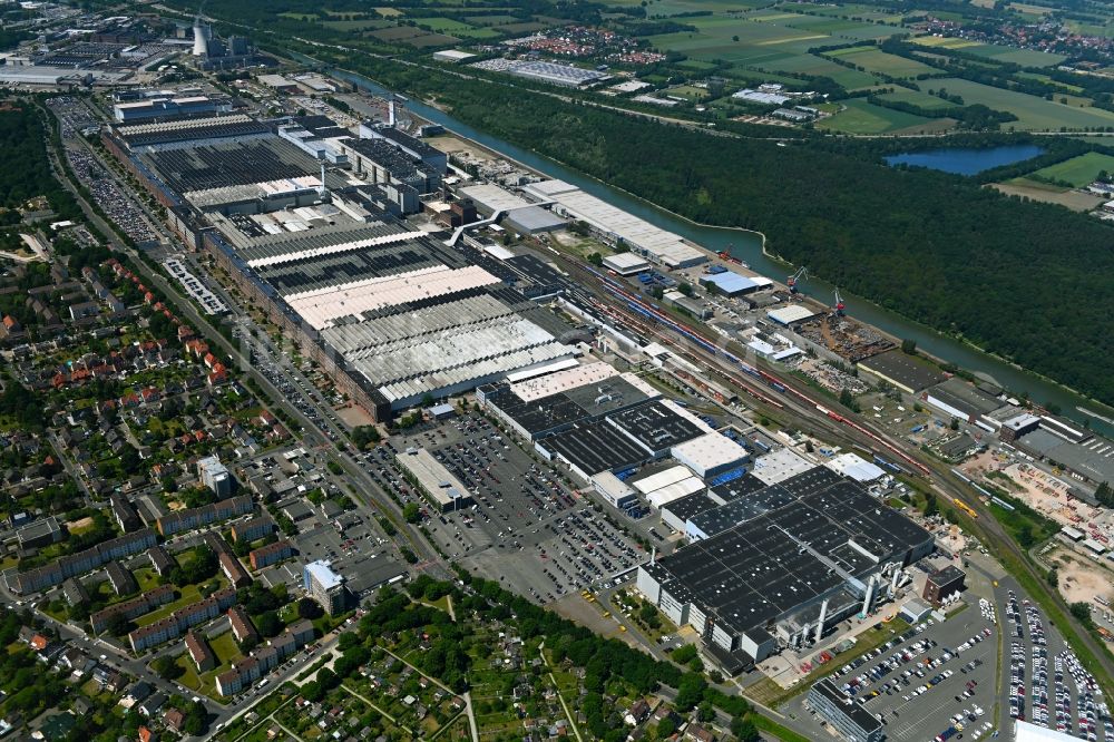 Hannover aus der Vogelperspektive: Fahrzeugbau- Werksgelände der Volkswagen AG in Hannover im Bundesland Niedersachsen, Deutschland