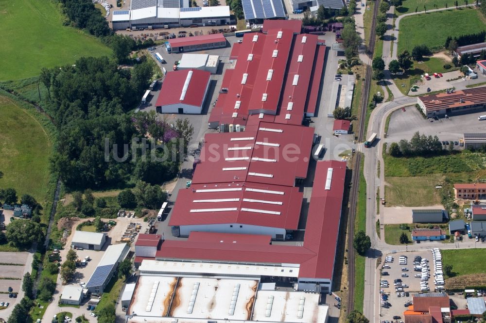 Luftaufnahme Grubmühl - Fahrzeugbau- Werksgelände der ZMT Automotive GmbH & Co. KG in Grubmühl im Bundesland Bayern, Deutschland