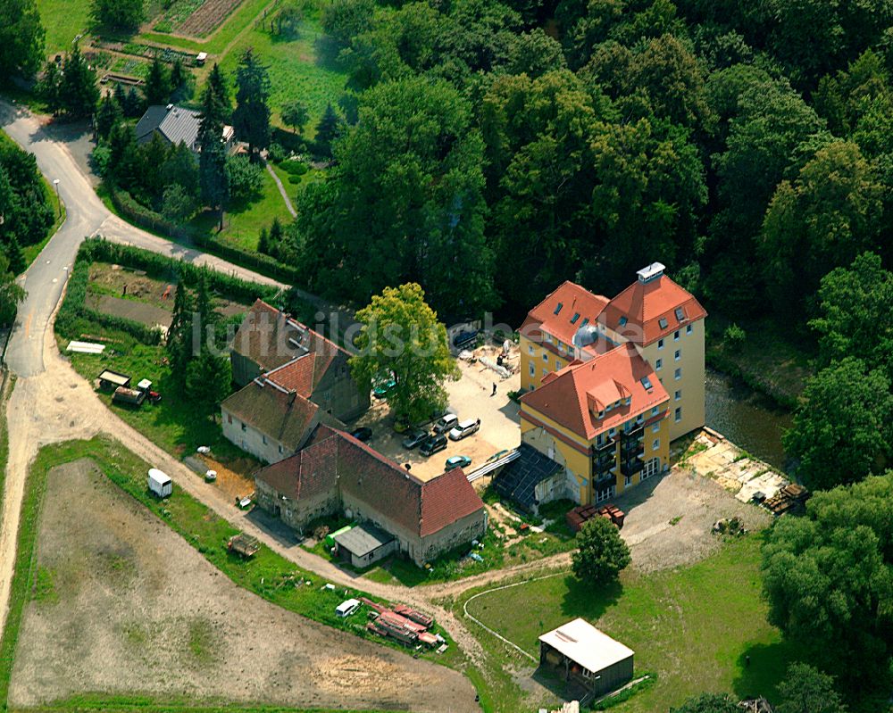 Luftbild Wildenhain - Fassade des Baudenkmales Schloßmühle Walda in Wildenhain im Bundesland Sachsen, Deutschland