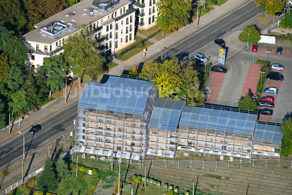 Luftbild Berlin - Fassade des Baudenkmales Straßenbahnbetriebshof Niederschönhausen in Berlin, Deutschland