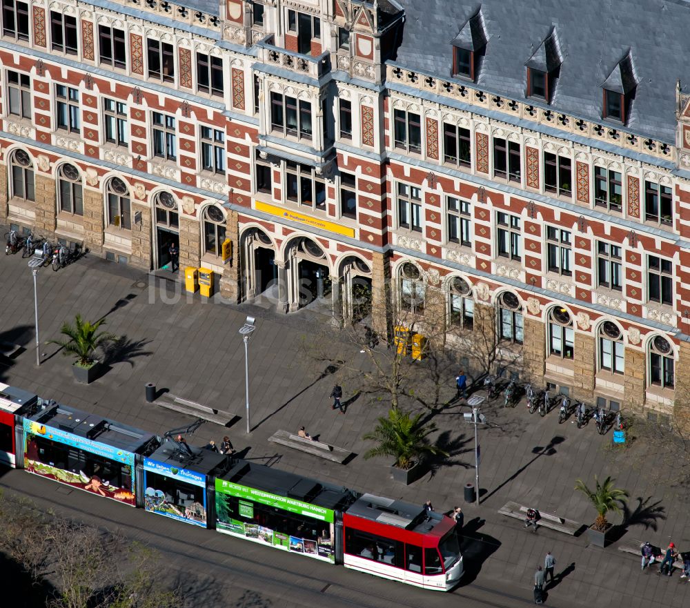Luftbild Erfurt - Fassaden der Einkaufsstraße Anger im Zentrum in Erfurt im Bundesland Thüringen, Deutschland
