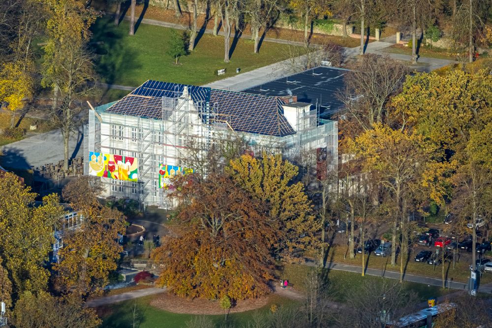 Luftaufnahme Hamm - Fassadensanierung Kurhaus- Gebäude Kurhaus Bad Hamm in Hamm im Bundesland Nordrhein-Westfalen, Deutschland