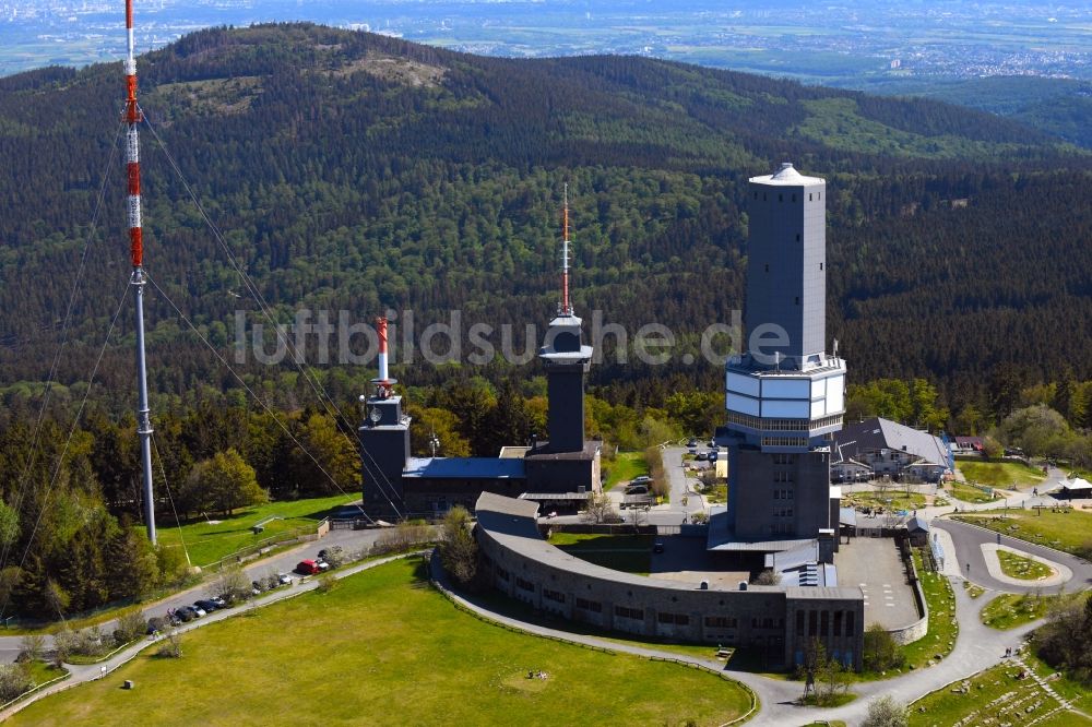 Schmitten aus der Vogelperspektive: Feldbergturm auf dem Großer Feldberg in Schmitten im Bundesland Hessen, Deutschland