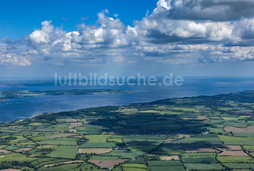 Luftbild Munkbrarup - Felder und angrenzende Waldgebiete in Munkbrarup im Bundesland Schleswig-Holstein, Deutschland