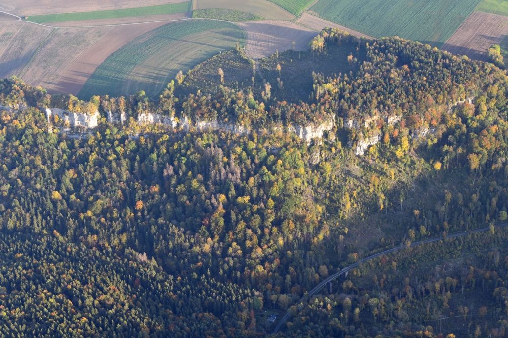 Blumberg von oben - Felsregion der Wutachflühen in der Wutachschlucht bei Blumberg im Bundesland Baden-Württemberg, Deutschland