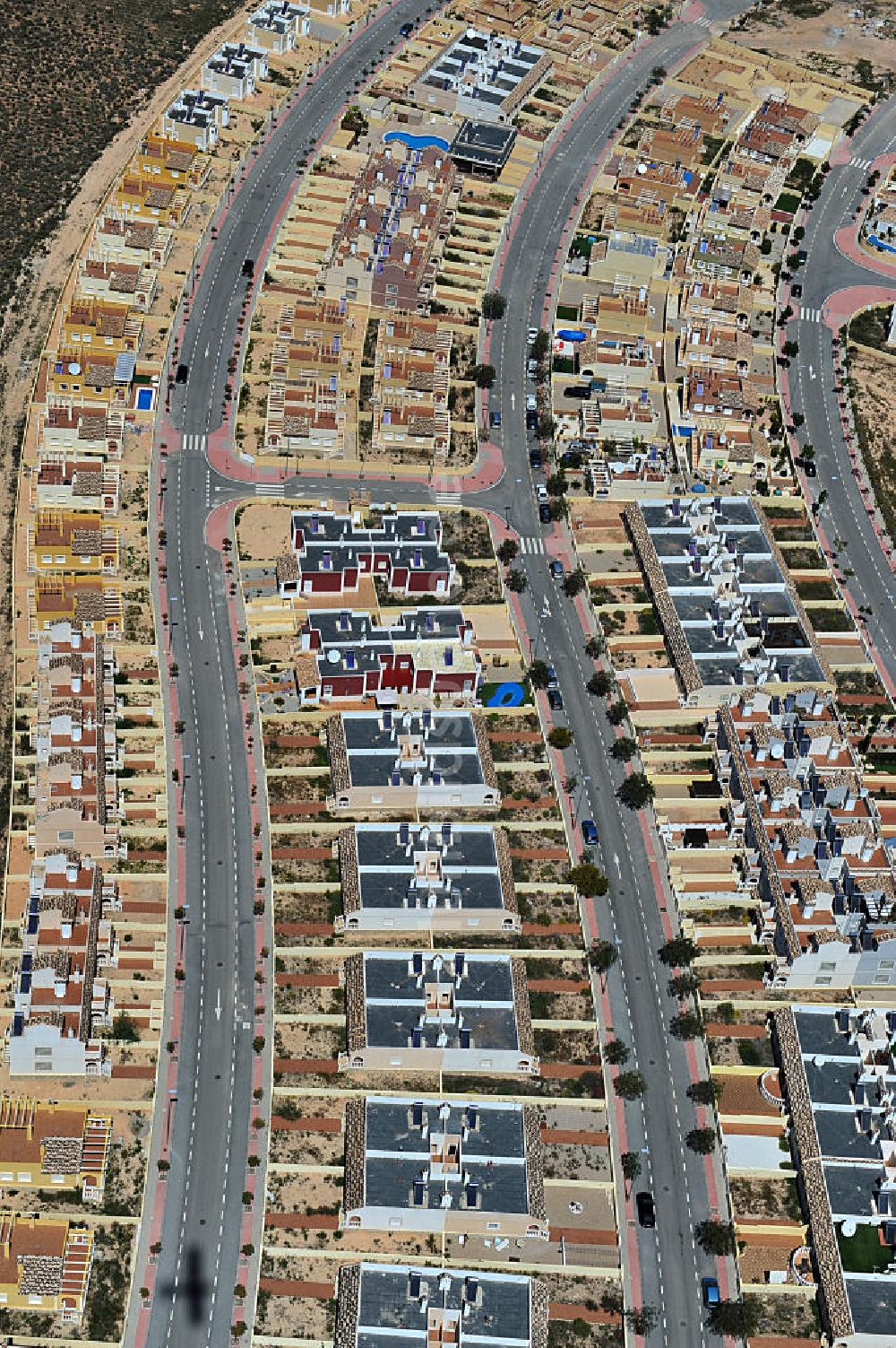 Luftaufnahme Casa Pelada - Ferien- Immobilienleerstand bei Casa Pelada in der Region Murcia in Spanien