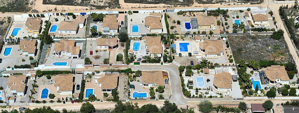 Luftaufnahme Casas Del Cura - Ferien- Immobilienleerstand bei Casas Del Cura in der Region Murcia in Spanien