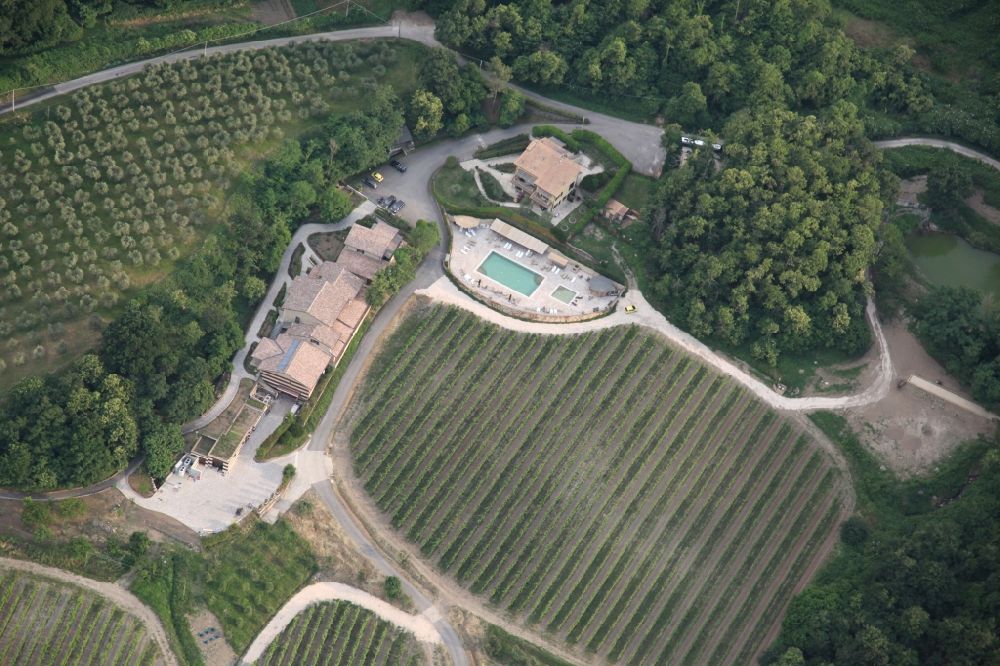 Rocca Ripesena von oben - Ferienhaus- Anlage bei Rocca Ripesena in Umbrien in Italien