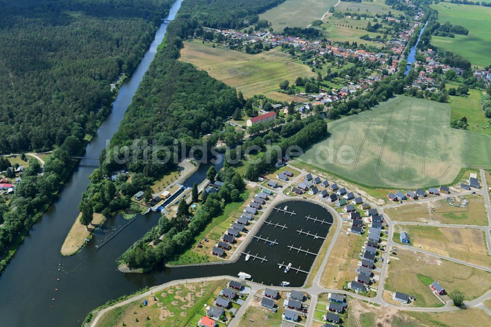 Luftbild Zerpenschleuse - Ferienhaus Anlage Hafendorf in Zerpenschleuse im Bundesland Brandenburg, Deutschland