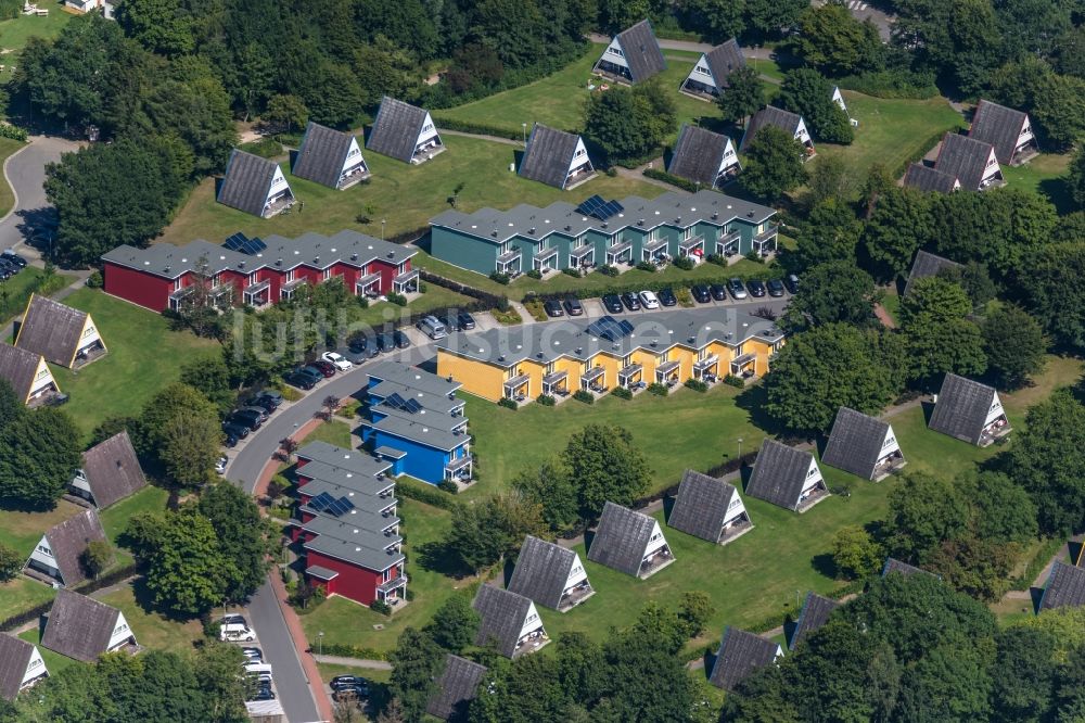 Luftbild Damp - Ferienhaus Anlage am Klipperweg - Hans-Damp-Straße in Damp im Bundesland Schleswig-Holstein, Deutschland