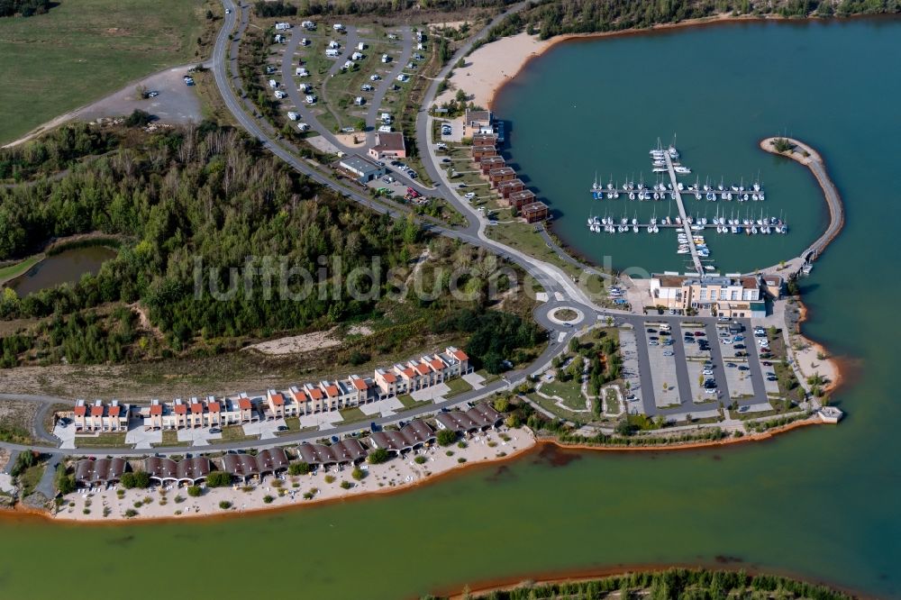 Luftbild Großpösna - Ferienhaus Anlage am Ufer des Störmthaler See in Großpösna im Bundesland Sachsen, Deutschland