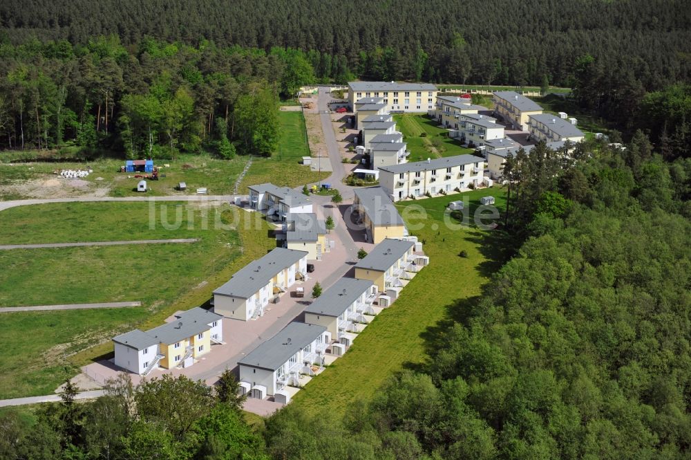 Luftbild Seeheilbad Graal-Müritz - Ferienwohnpark im Küstenwald der HAWO Bauträger KG in unmittelbarer Strandnähe im Ostseeheilbad Graal-Müritz