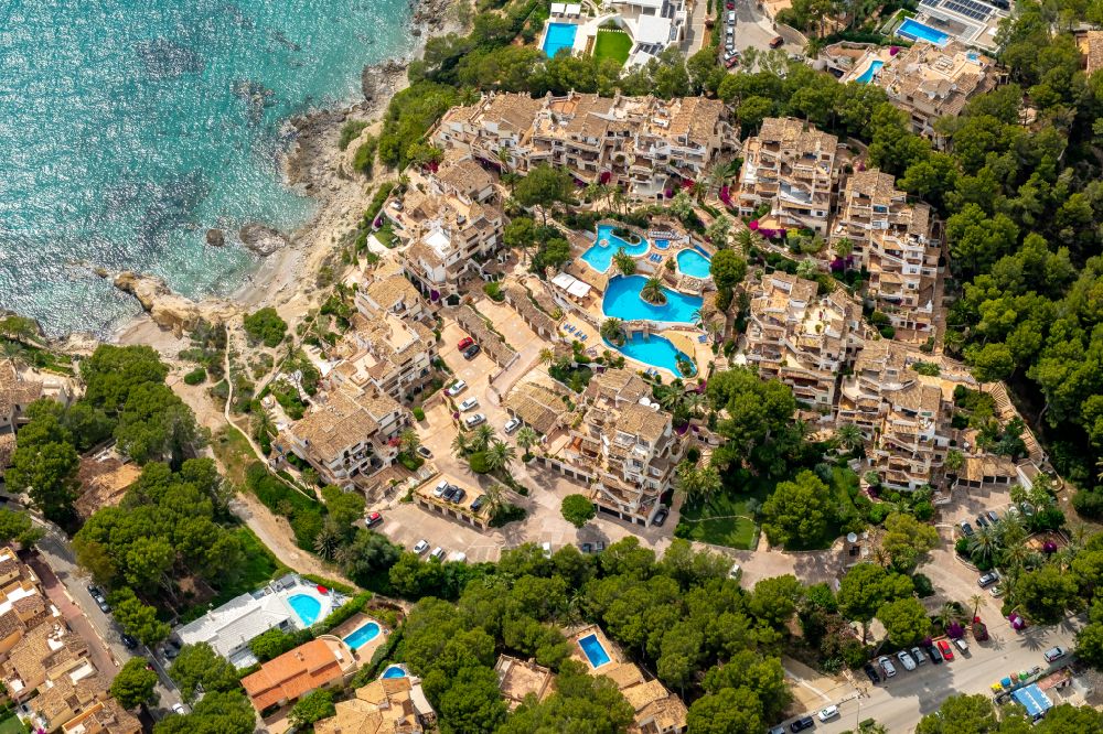 Costa de la Calma von oben - Ferienwohnungsanlage Club Monte de Oro in Costa de la Calma in Balearische Insel Mallorca, Spanien