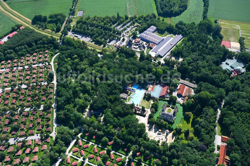 Haren (Ems) von oben - Ferienzentrum Schloss Dankern am Dankernsee in Haren (Ems) im Bundesland Niedersachsen, Deutschland
